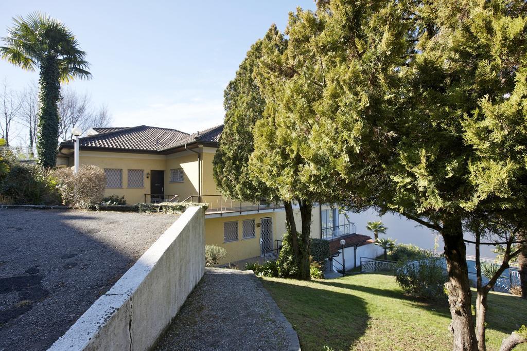 Casa Roccia Apartment Pino Lago Maggiore Exterior photo