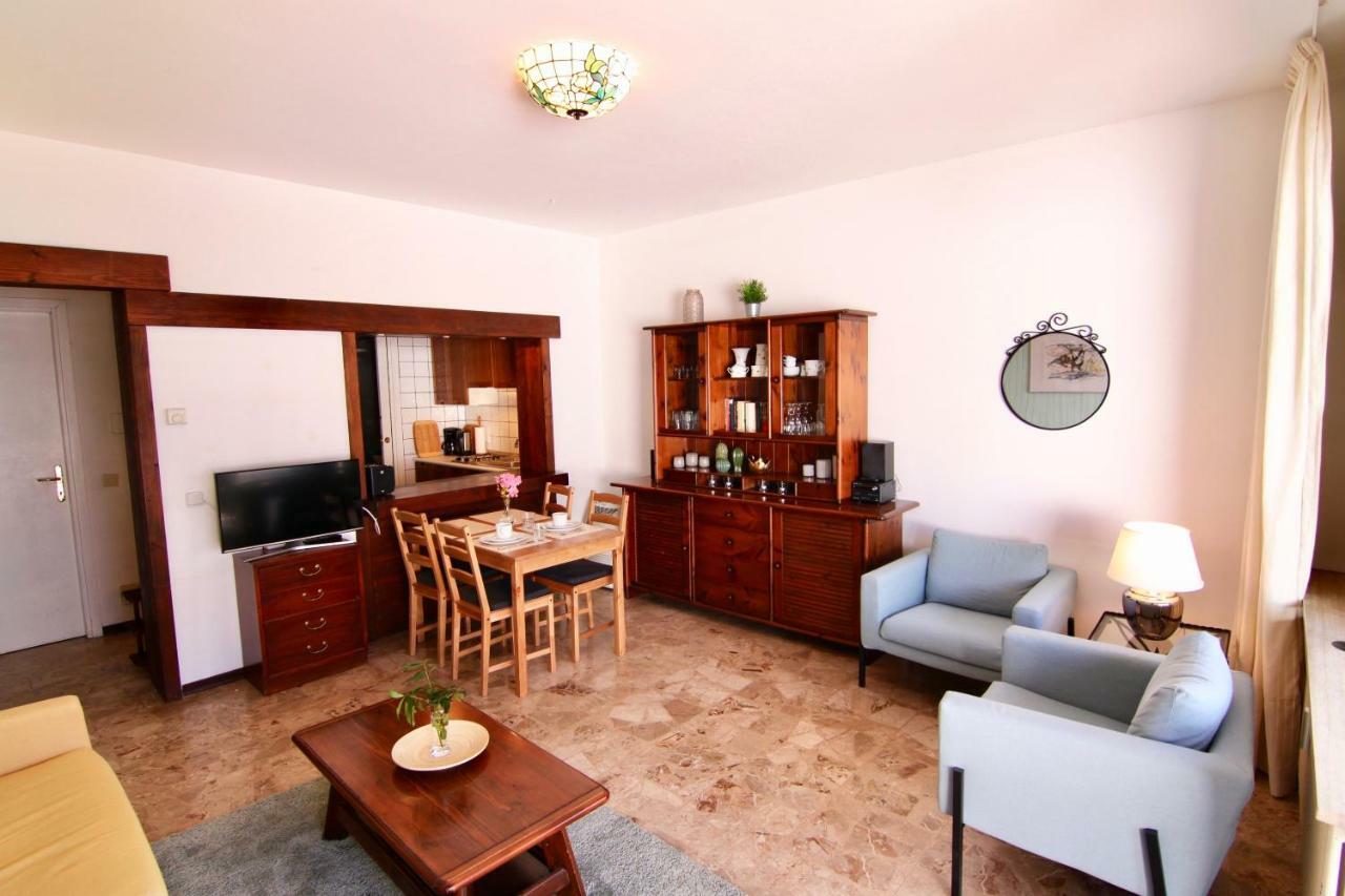 Casa Roccia Apartment Pino Lago Maggiore Exterior photo